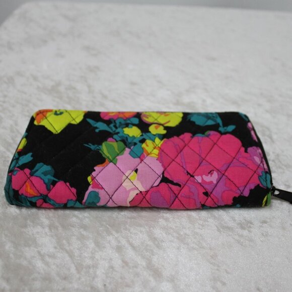 VERA BRADLEY Zip Around Floral Wallet - Picture 3 of 8